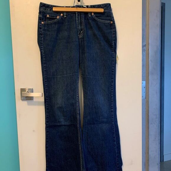 Hugo Boss sweater, Sz M-L, long sleeve pull over, navy, bright blue, EUC - Picture 13 of 16